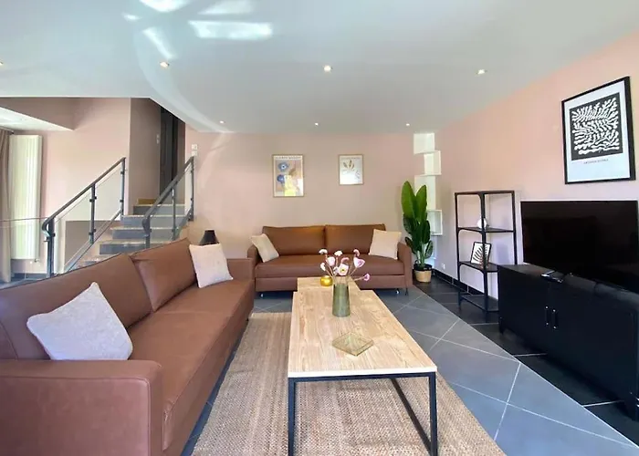 Villa The Of The Impressionists